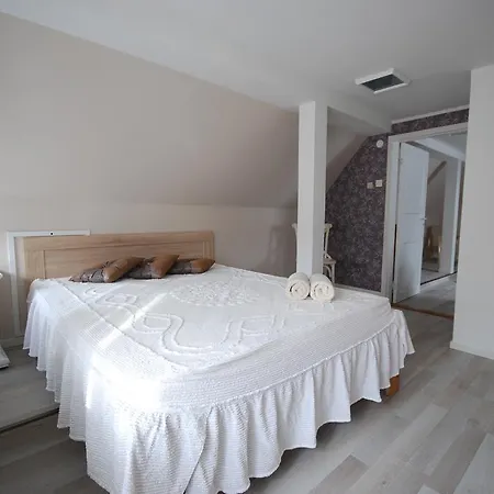 Suviste Guest house Kuressaare