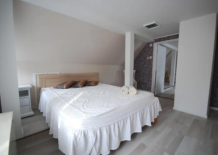 Suviste Penzion Kuressaare