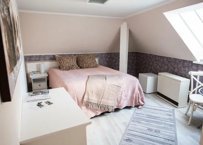 Suviste 3* Kuressaare