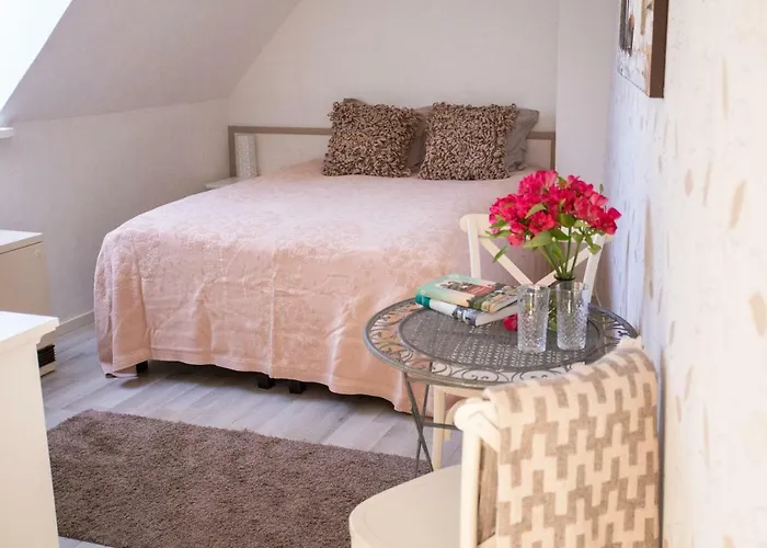 Suviste 3* Курессааре